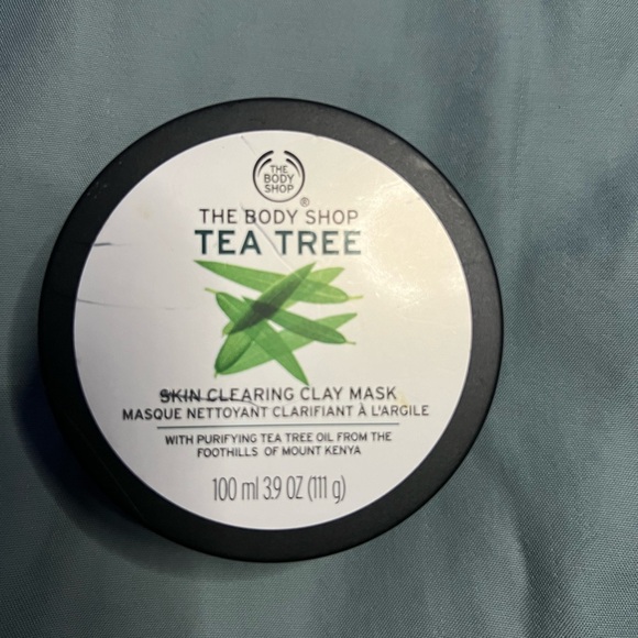 The Body Shop Tea Tree Skin Clearing Clay Mask - Picture 2 of 5